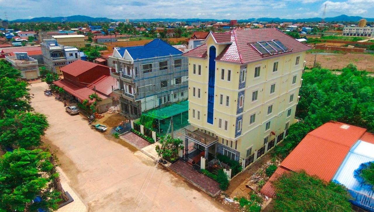 Arina Boutique Kampot Hotel Buitenkant foto